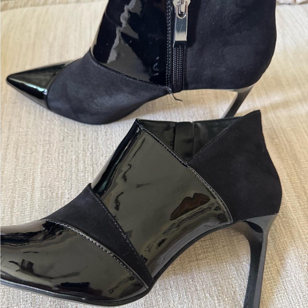Zara SZ 6.5 NWOB Black Patent Leather Suede Combo High Heel Booties Never Worn